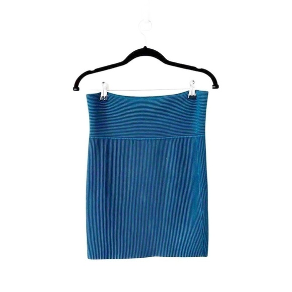 NWOT HOUSE OF HARLOW 1960 Ribbed Bodycon 2-Piece Set Blue Medium - Picture 4 of 7